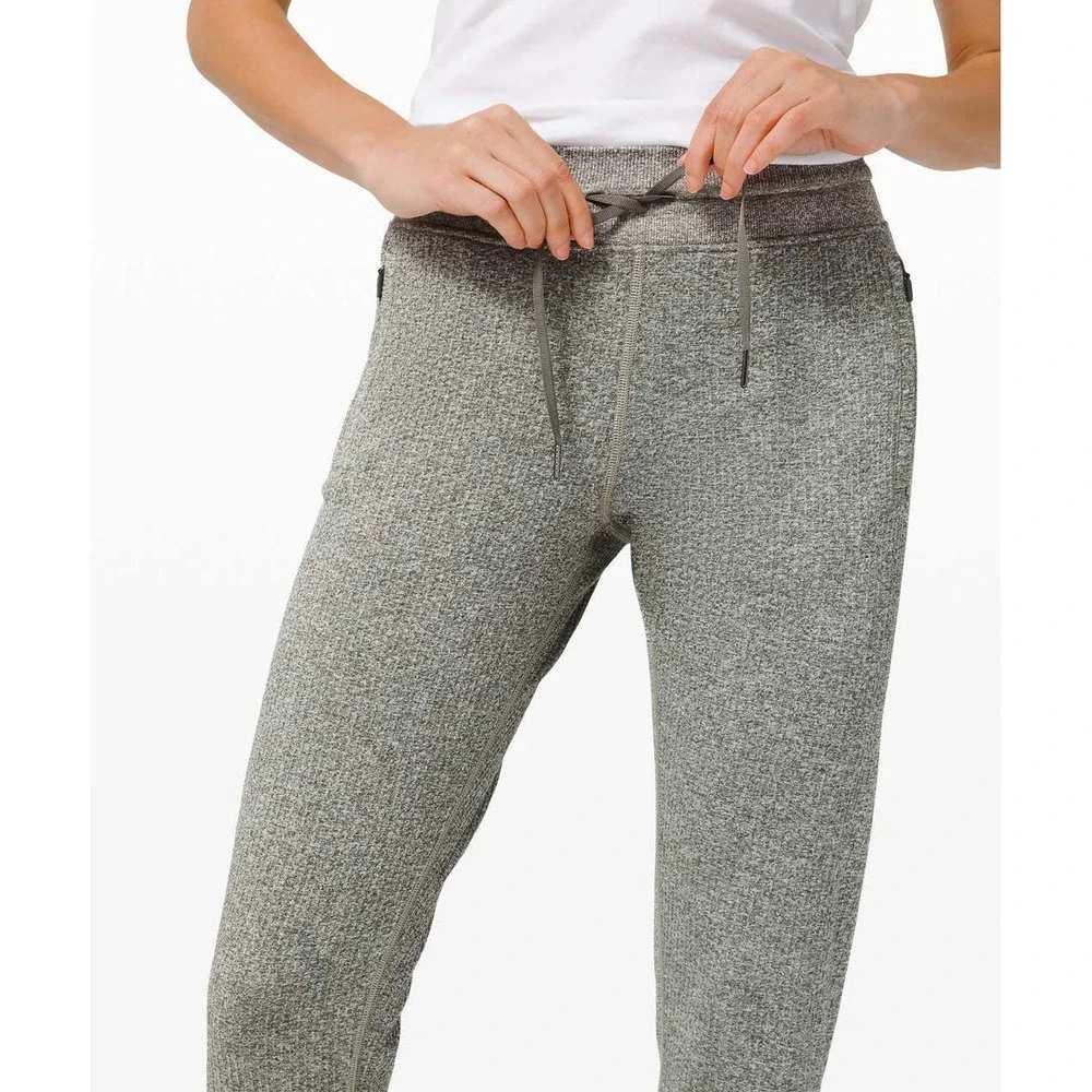 Lululemon Engineered Warmth Jogger Grey/Sage Merino Wool Blend Women's‎ Size 8
